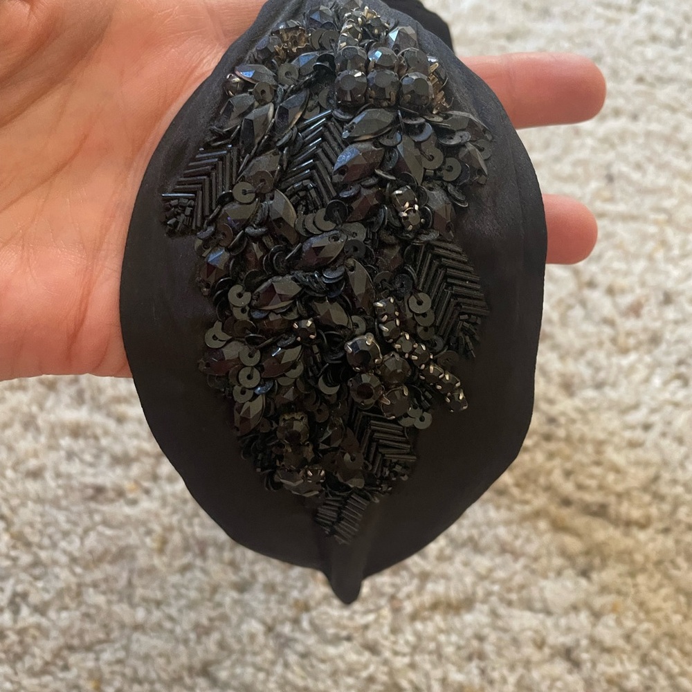 Namjosh Black Beaded Headband